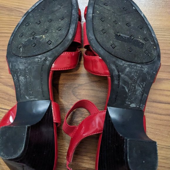 Naturalizer - Red (8.5W) Model: Switch - Picture 4 of 6